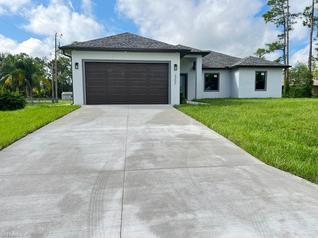 3302 3rd ST LEHIGH ACRES, FL 33936