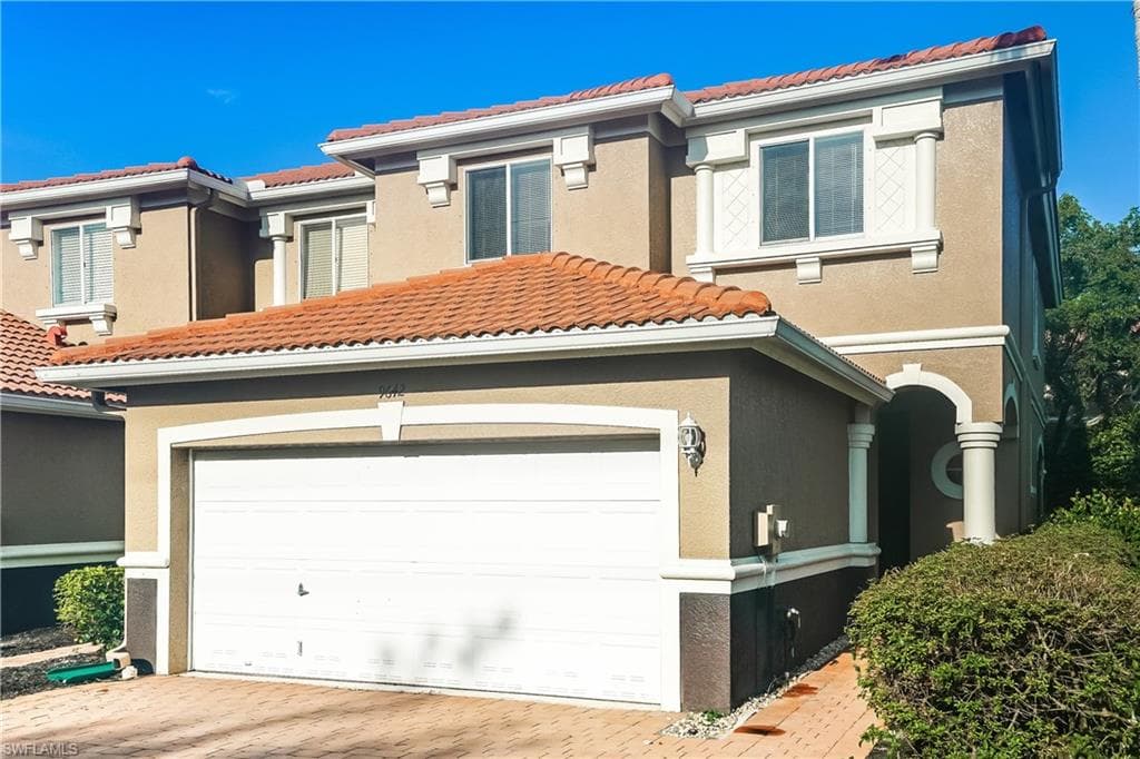 9642 Roundstone CIR FORT MYERS, FL 33967