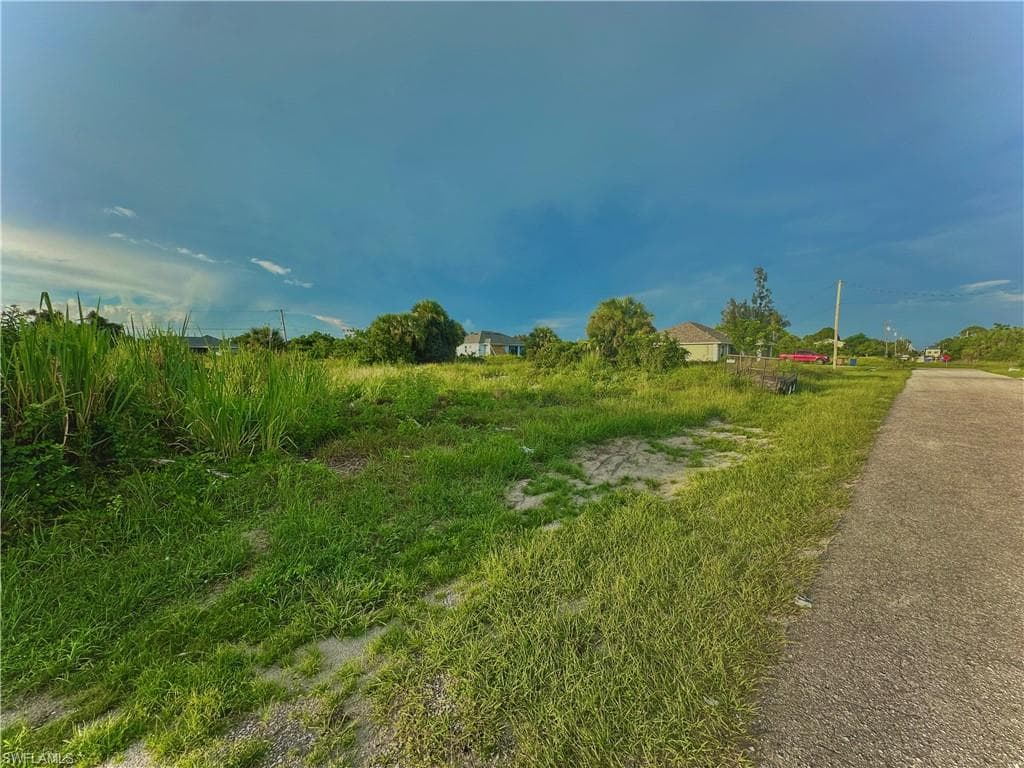4004 20th ST SW LEHIGH ACRES, FL 33976