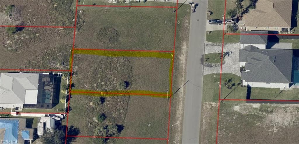 416 NW 1st PL CAPE CORAL, FL 33993