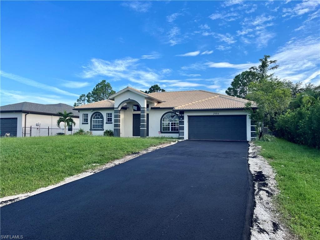 1984 47th AVE NE NAPLES, FL 34120