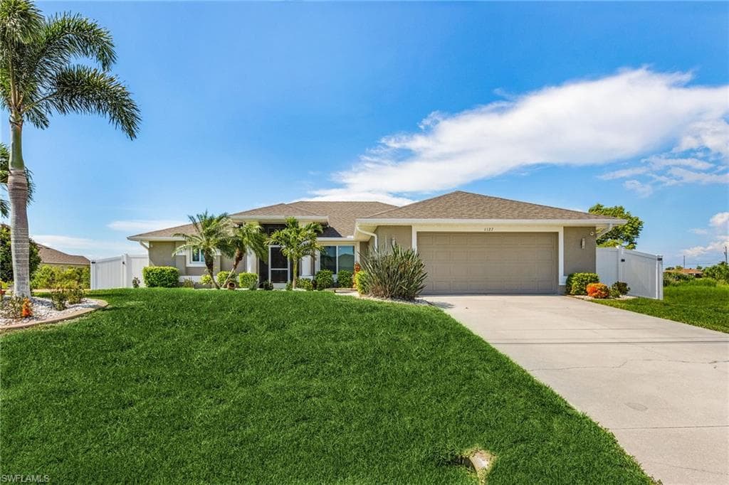 1127 NW 18th ST CAPE CORAL, FL 33993