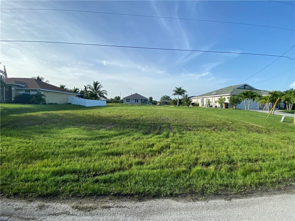 2903 NW 3rd ST CAPE CORAL, FL 33993