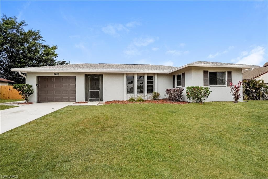 2200 SW Santa Barbara PL CAPE CORAL, FL 33991
