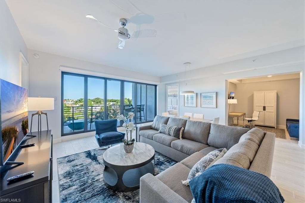 1115 Central AVE 445 NAPLES, FL 34102
