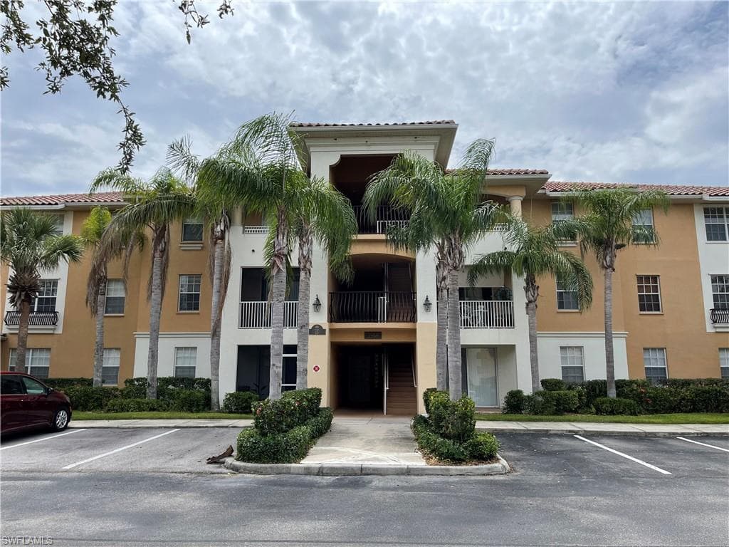 3969 Pomodoro CIR 302 CAPE CORAL, FL 33909