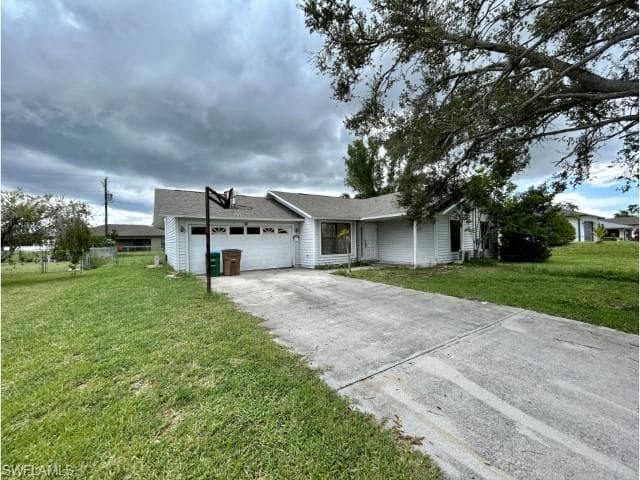 614 Van Loon TER CAPE CORAL, FL 33990