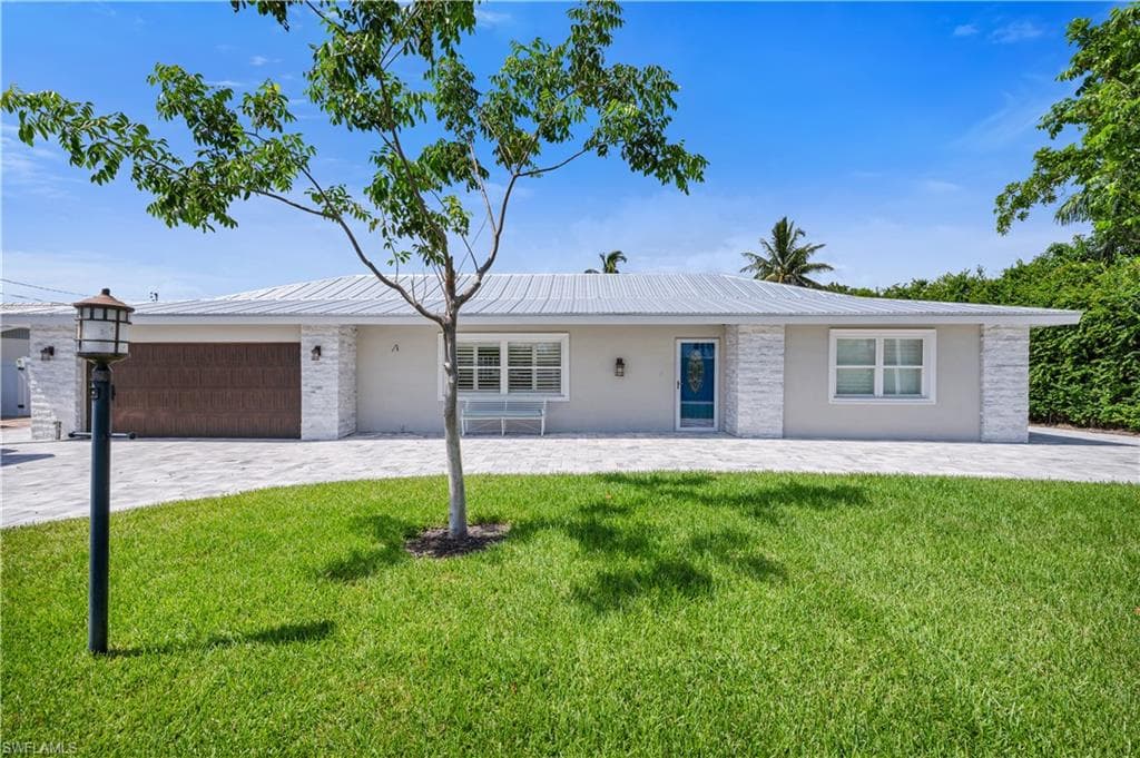 535 Prather DR FORT MYERS, FL 33919