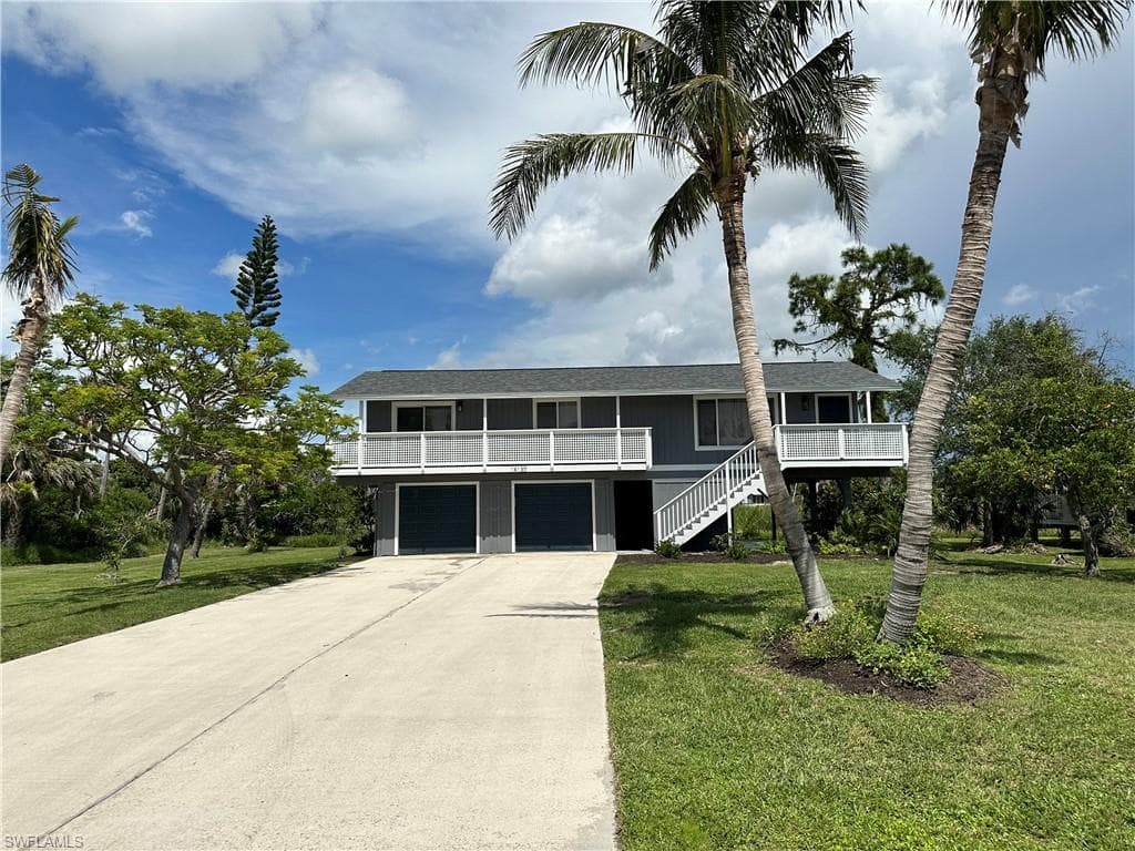 14130 Clubhouse DR BOKEELIA, FL 33922