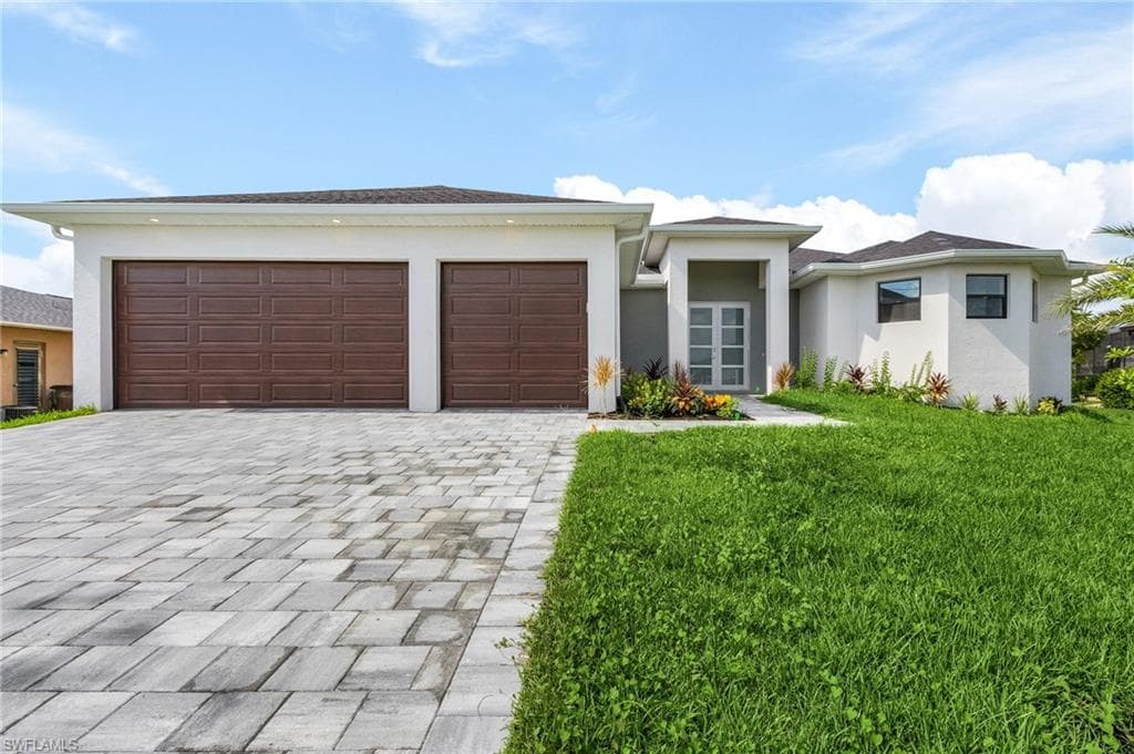 3405 SW 3rd TER CAPE CORAL, FL 33991
