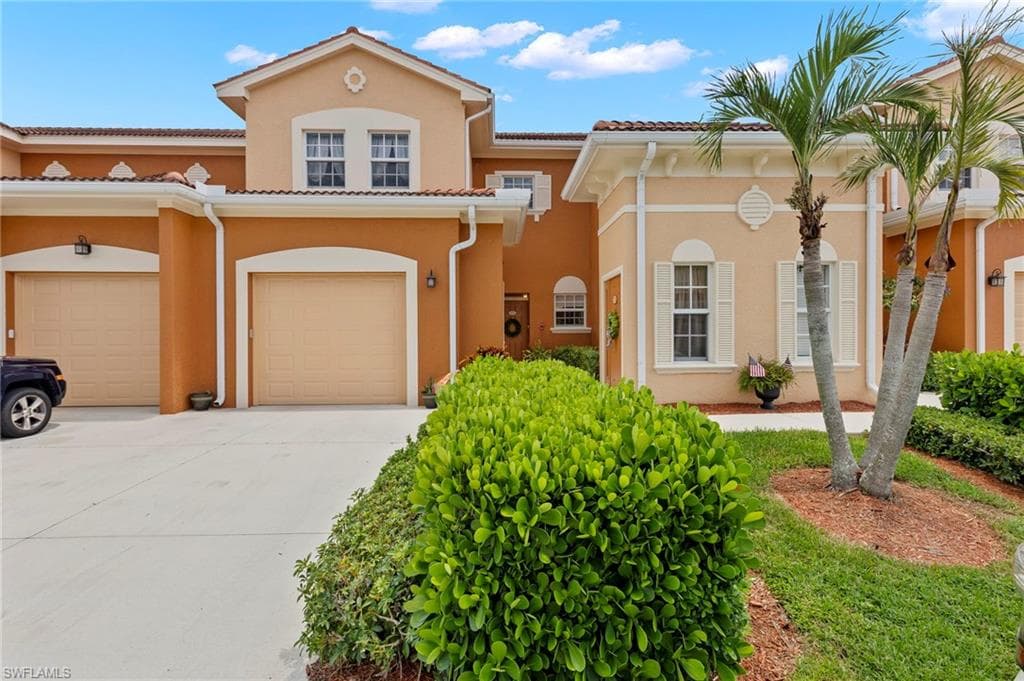 10035 Via Colomba CIR 104 FORT MYERS, FL 33966