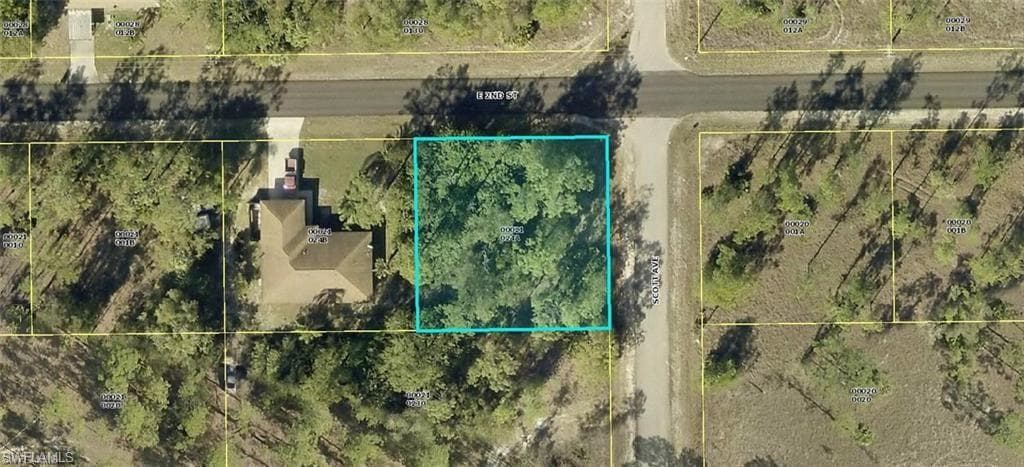3808 E 2nd ST LEHIGH ACRES, FL 33936