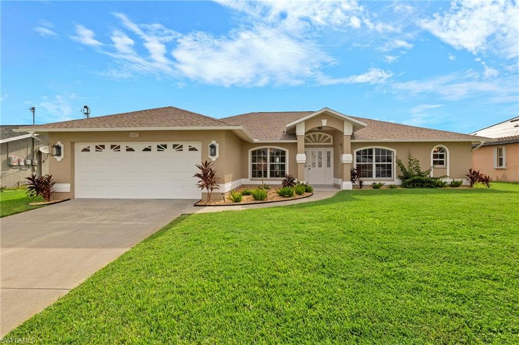 4207 SW 13th AVE CAPE CORAL, FL 33914
