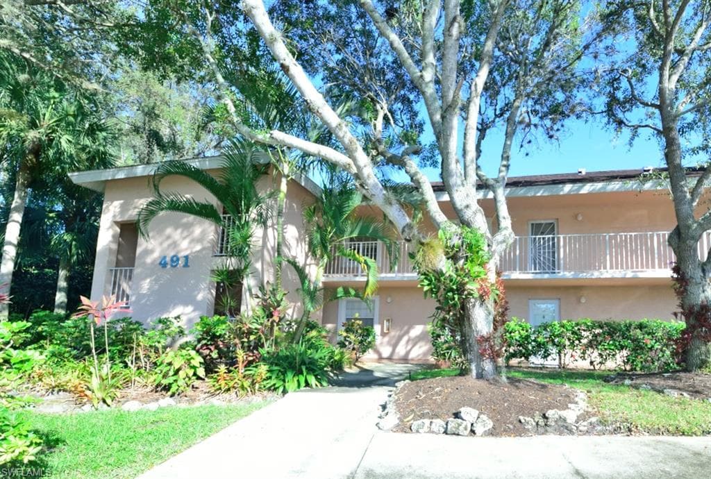491 Quail Forest BLVD C-202 NAPLES, FL 34105