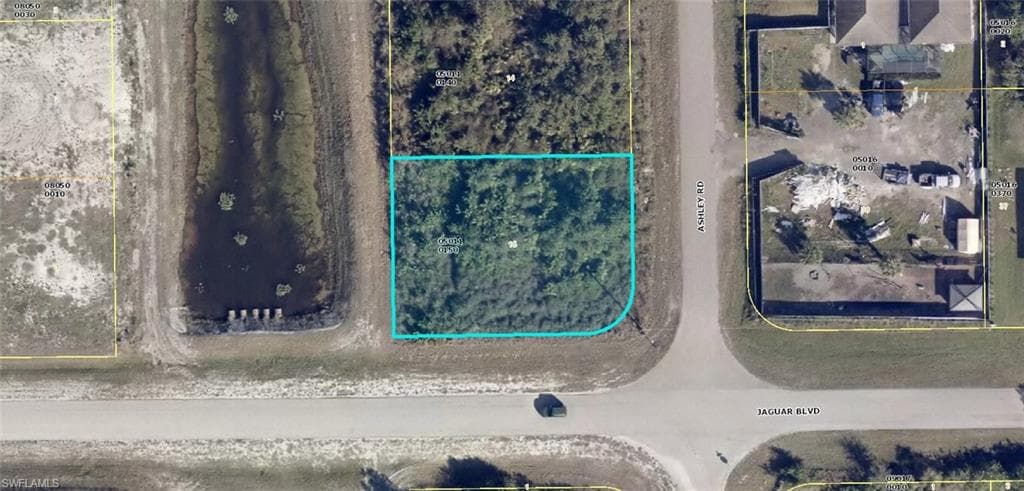794 Ashley RD LEHIGH ACRES, FL 33974