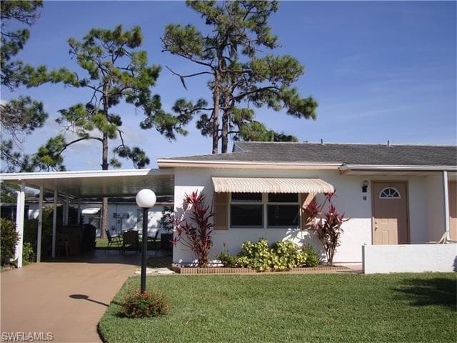 8 Aztec Lily LN LEHIGH ACRES, FL 33936