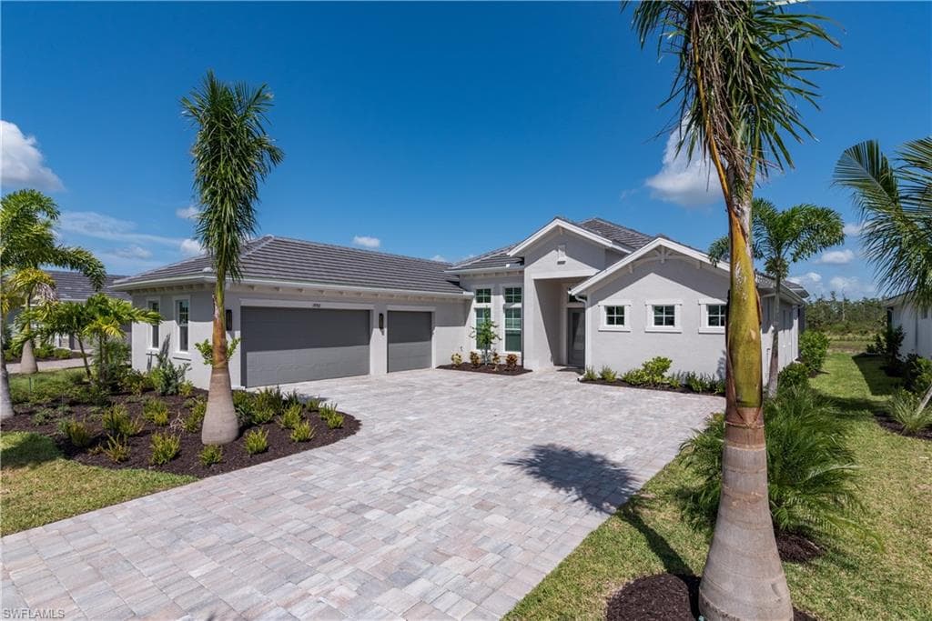 18902 Wildblue BLVD FORT MYERS, FL 33913