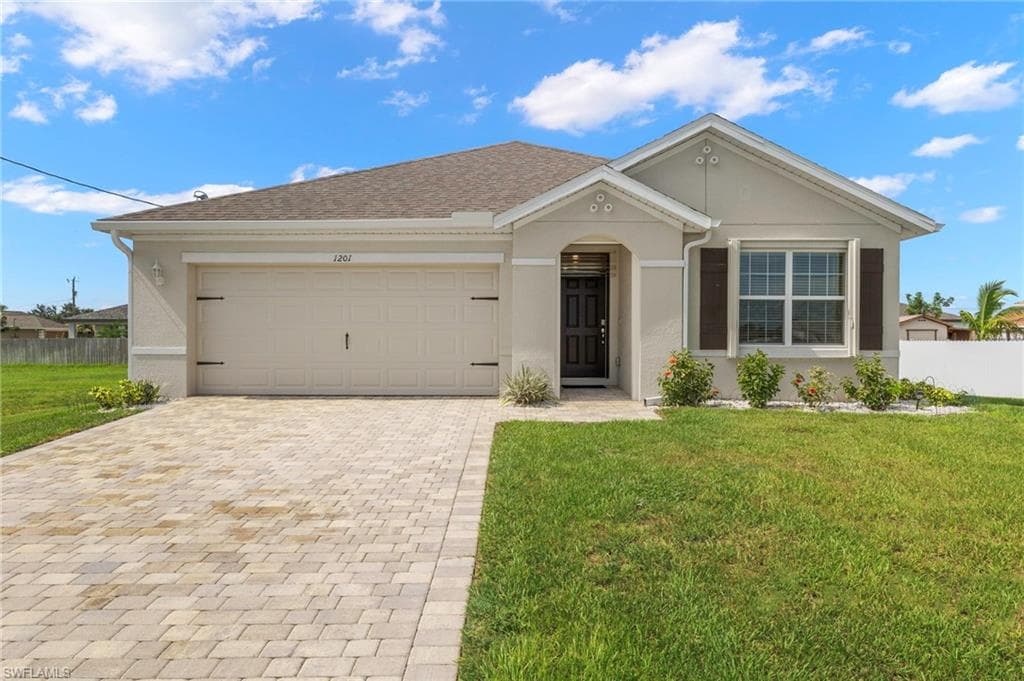 1201 NW 13th TER CAPE CORAL, FL 33993