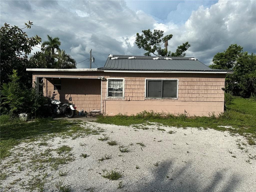 327 Balboa AVE FORT MYERS, FL 33905