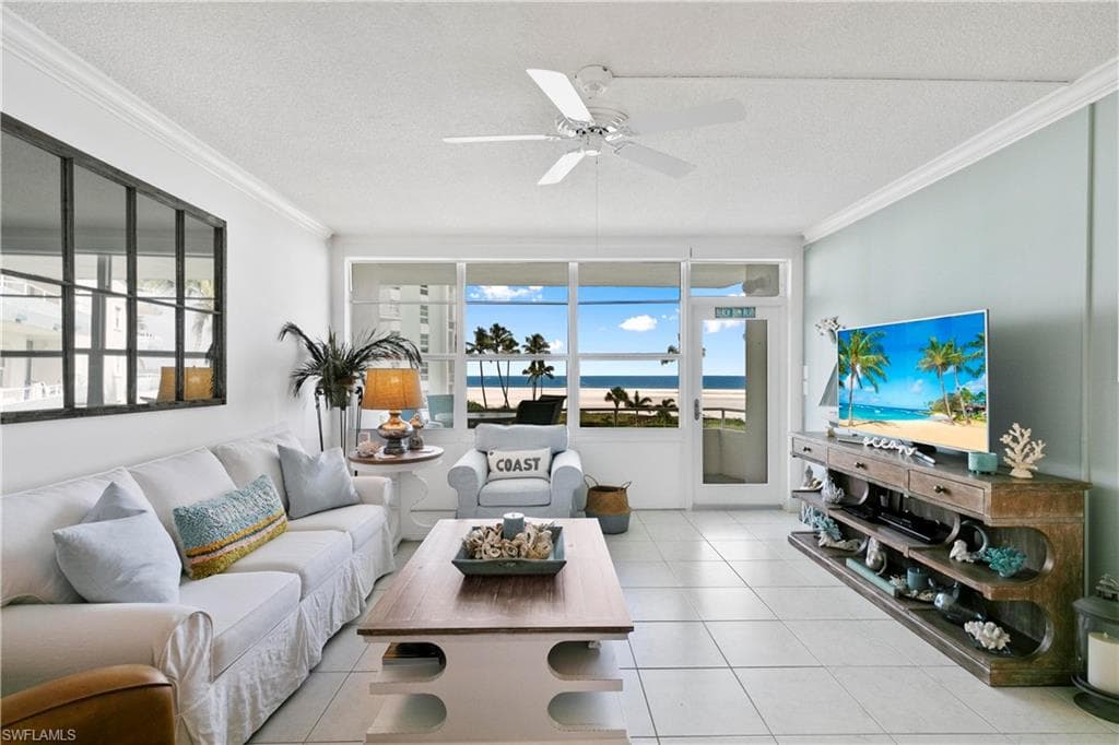 220 Seaview CT 412 MARCO ISLAND, FL 34145