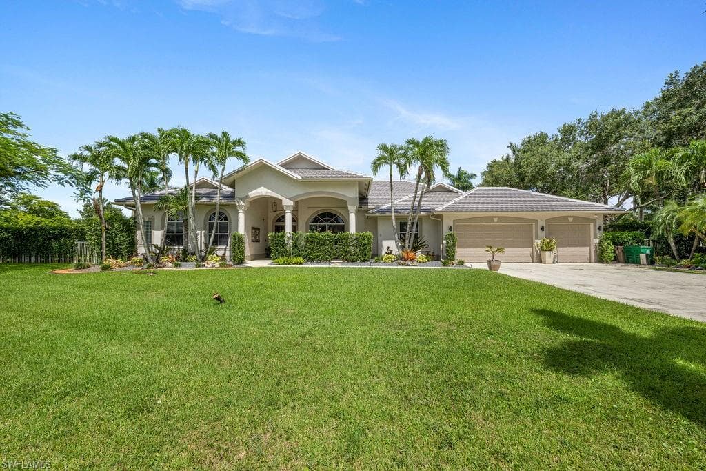 1720 SW 131 TER DAVIE, FL 33325