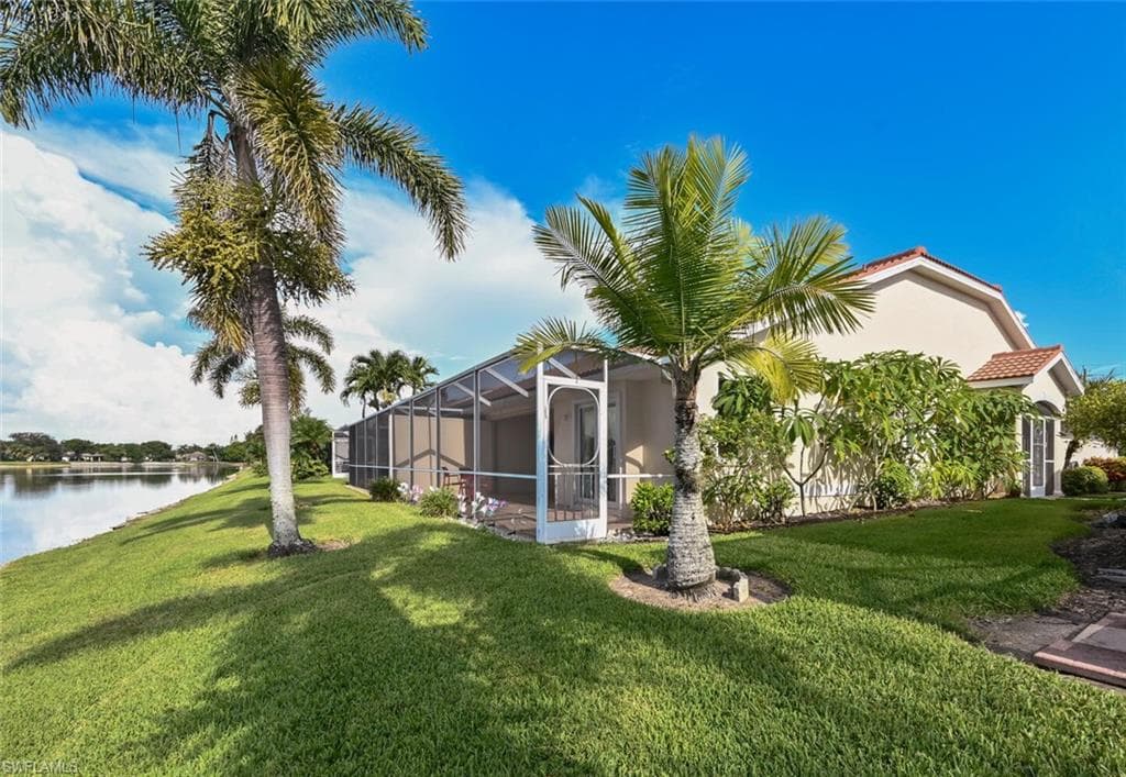 7054 Lone Oak BLVD NAPLES, FL 34109