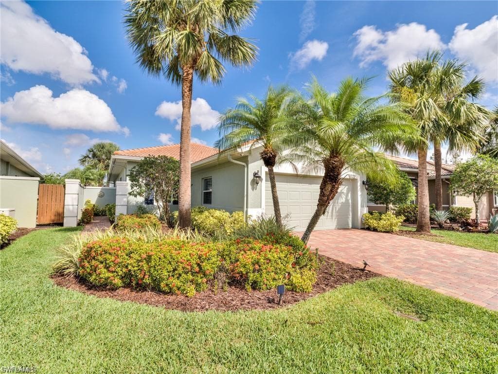 9322 Trieste DR FORT MYERS, FL 33913