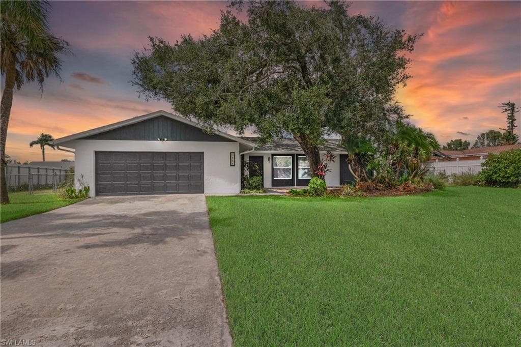 171 Dow LN NORTH FORT MYERS, FL 33917