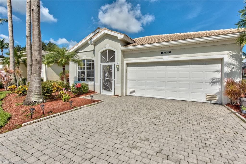 7928 Summer Lake CT FORT MYERS, FL 33907