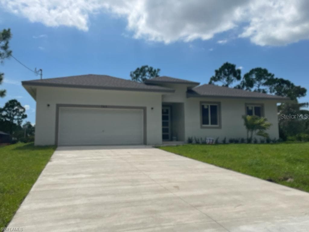 762 Anaconda AVE S LEHIGH ACRES, FL 33974