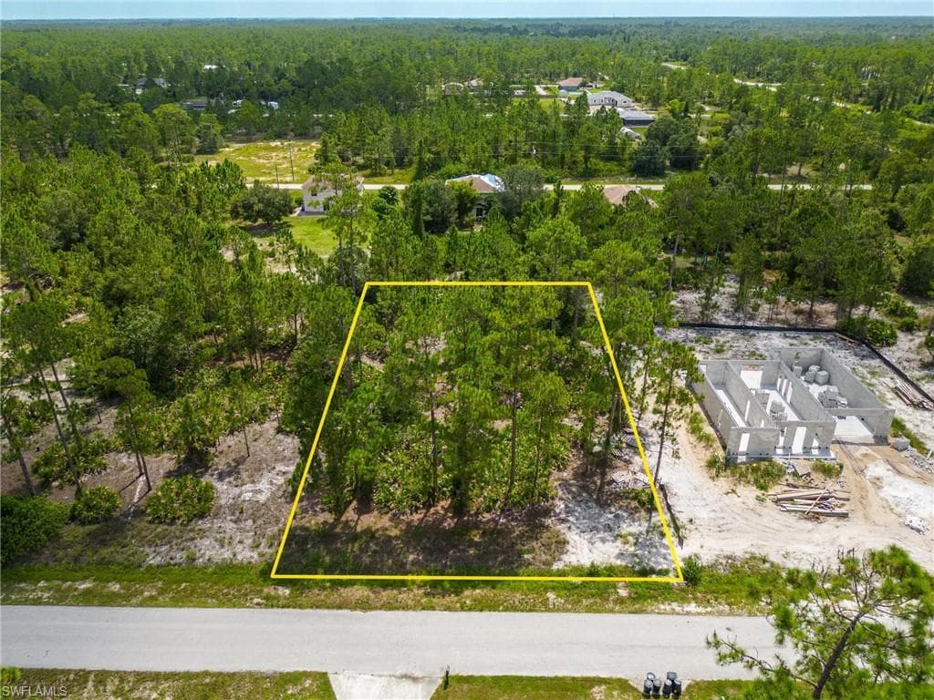 1208 Lake AVE LEHIGH ACRES, FL 33972