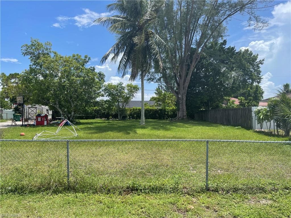 4412 31st AVE SW NAPLES, FL 34116