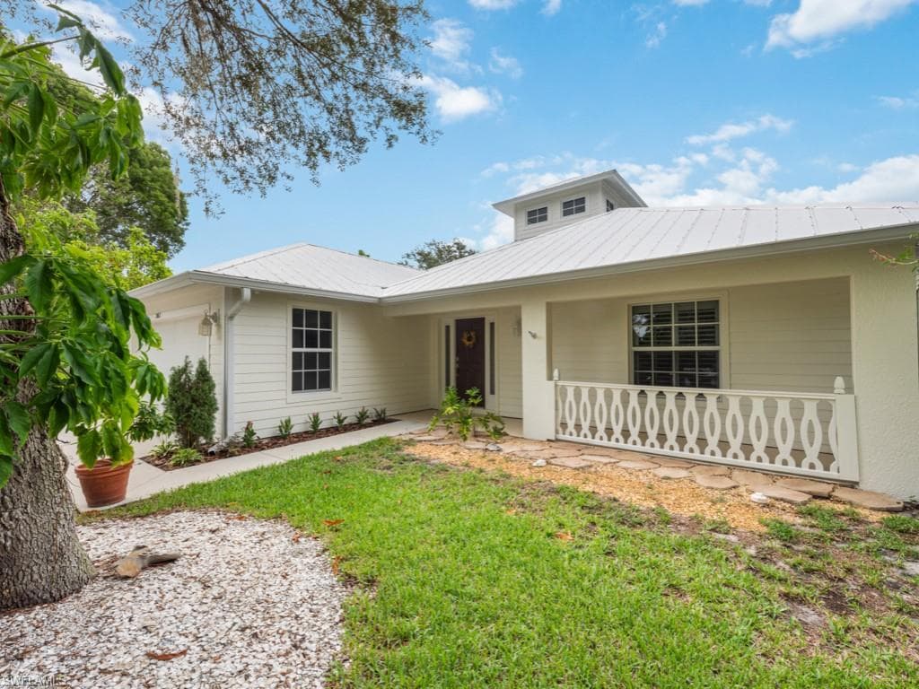 1161 Diana AVE NAPLES, FL 34103
