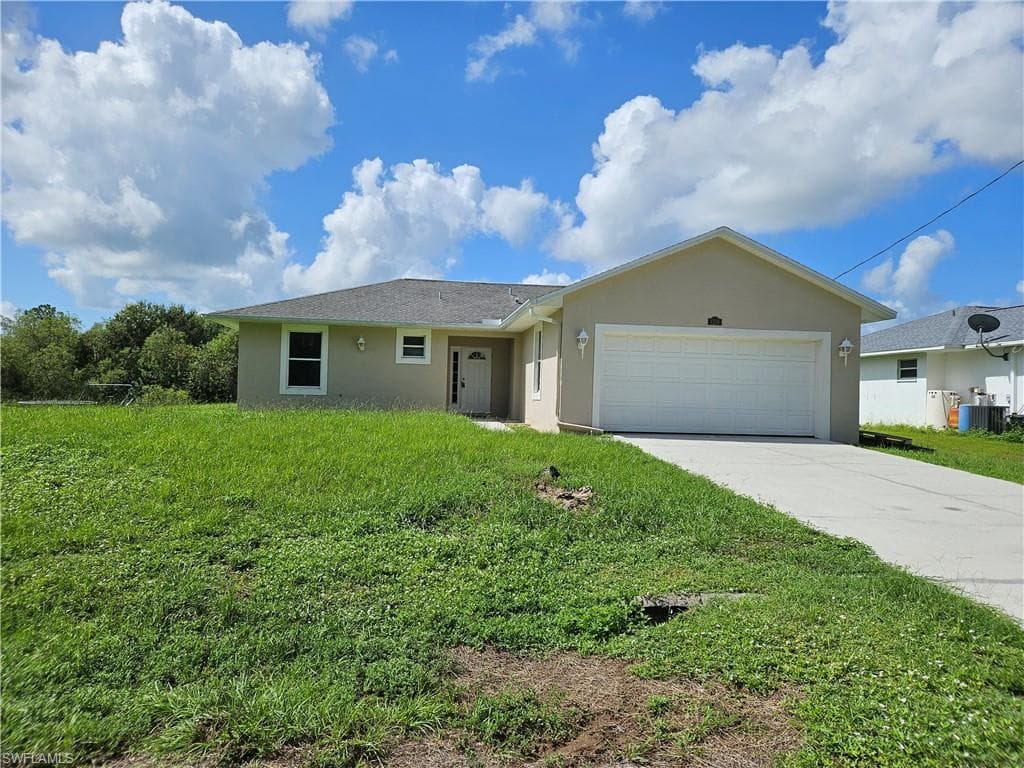 1216 Cloplon ST E LEHIGH ACRES, FL 33974