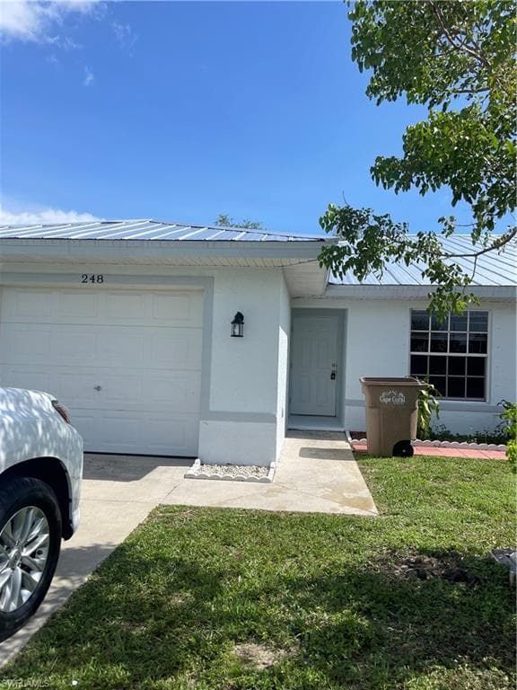 248/250 SW 3rd ST CAPE CORAL, FL 33991