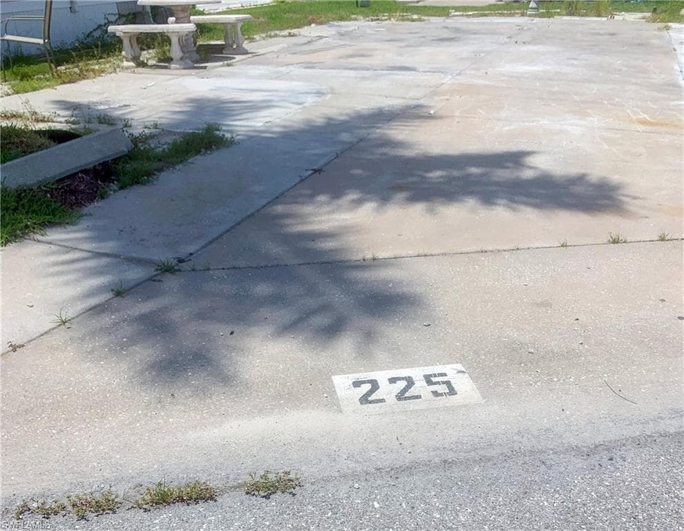 19681 #225J Summerlin RD FORT MYERS, FL 33908