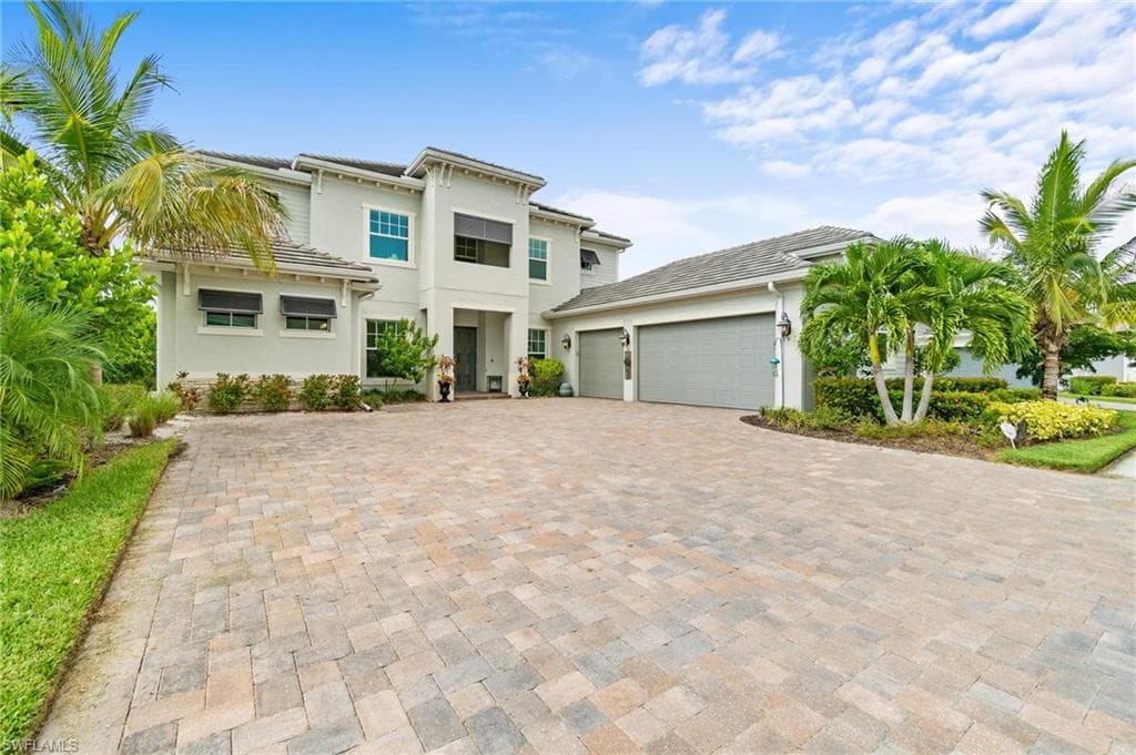 14614 Nicholas WAY NAPLES, FL 34109