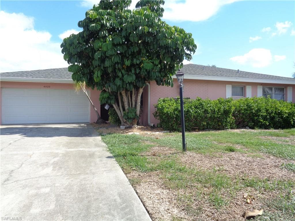 4439 Coronado PKWY CAPE CORAL, FL 33904