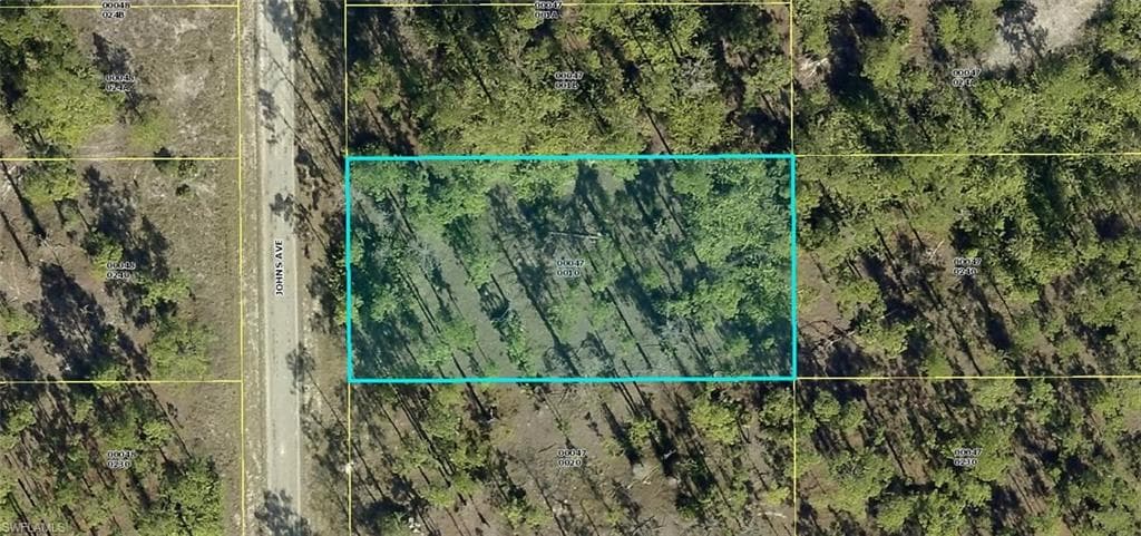 1122 Johns AVE LEHIGH ACRES, FL 33972