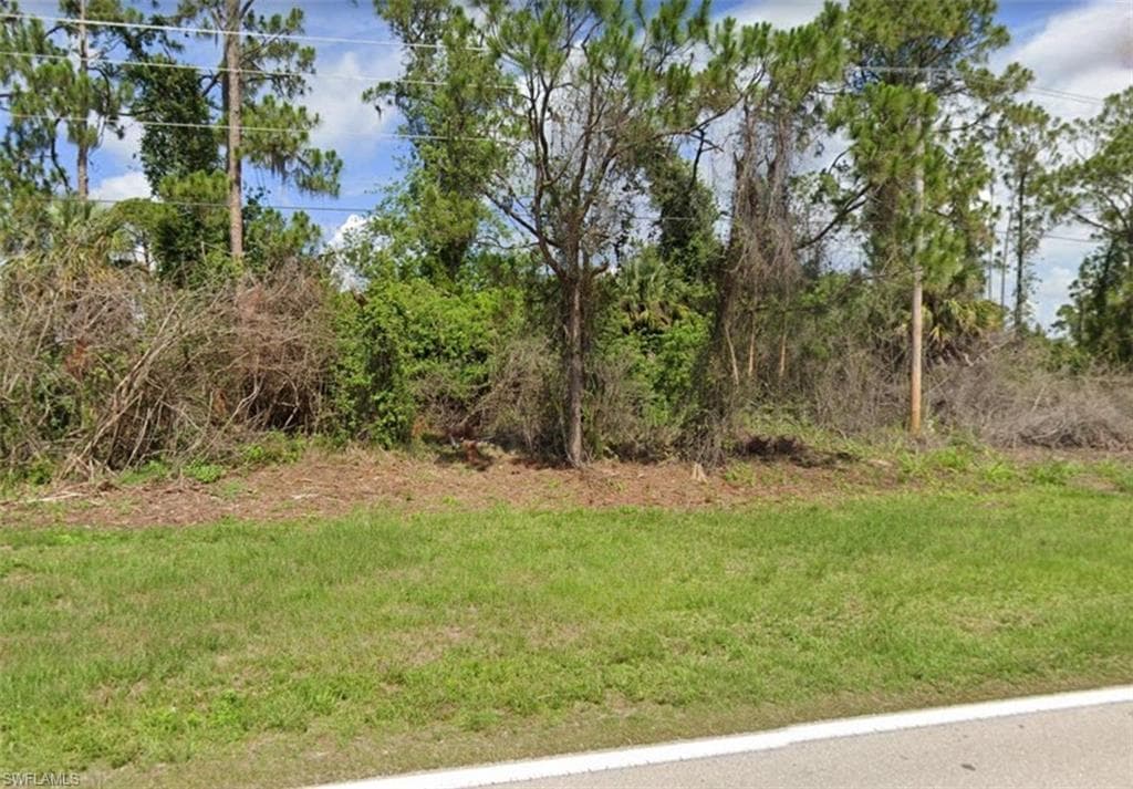 340 Columbus BLVD S LEHIGH ACRES, FL 33974