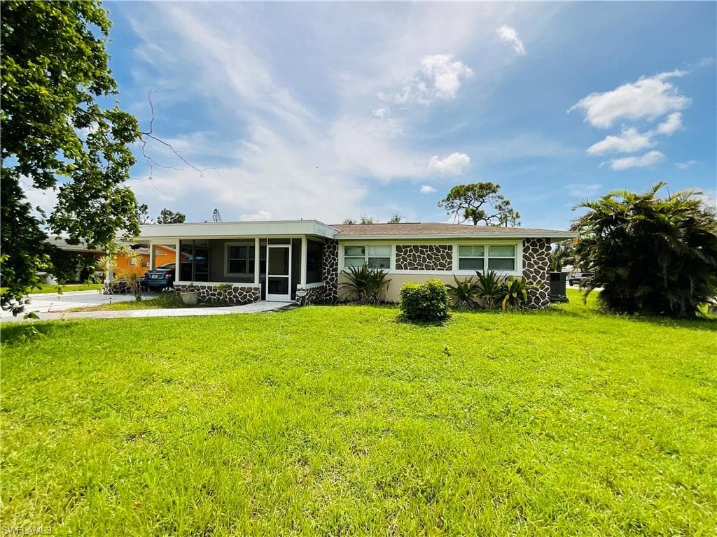 510 NE 13th AVE CAPE CORAL, FL 33909