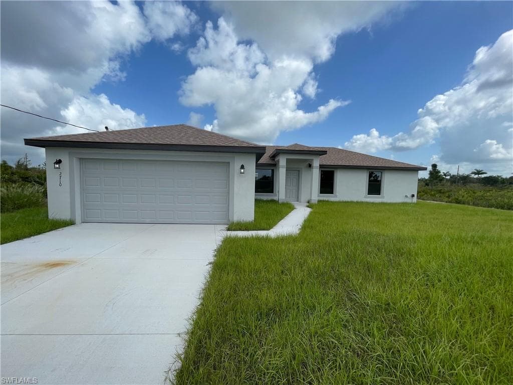 2710 70th ST W LEHIGH ACRES, FL 33971
