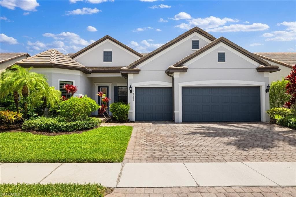 16201 Camden Lakes CIR NAPLES, FL 34110