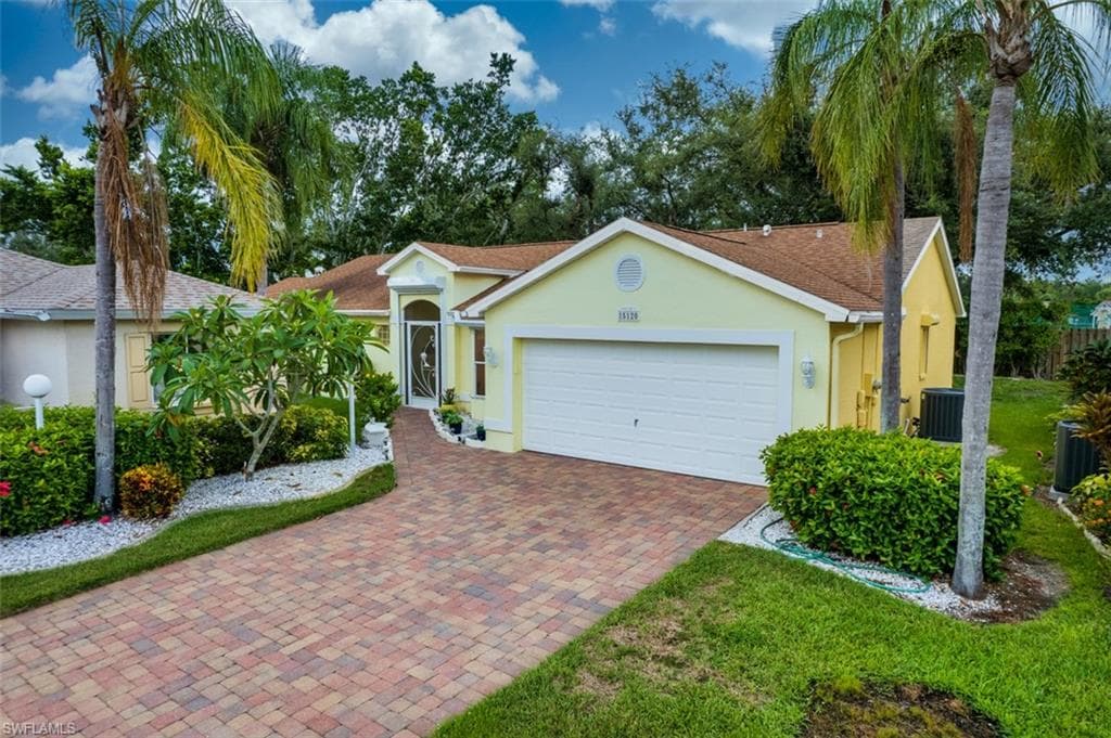 15120 Palm Isle DR FORT MYERS, FL 33919