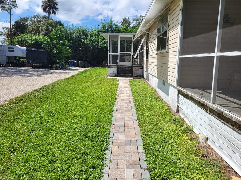 10242 Carolina ST BONITA SPRINGS, FL 34135