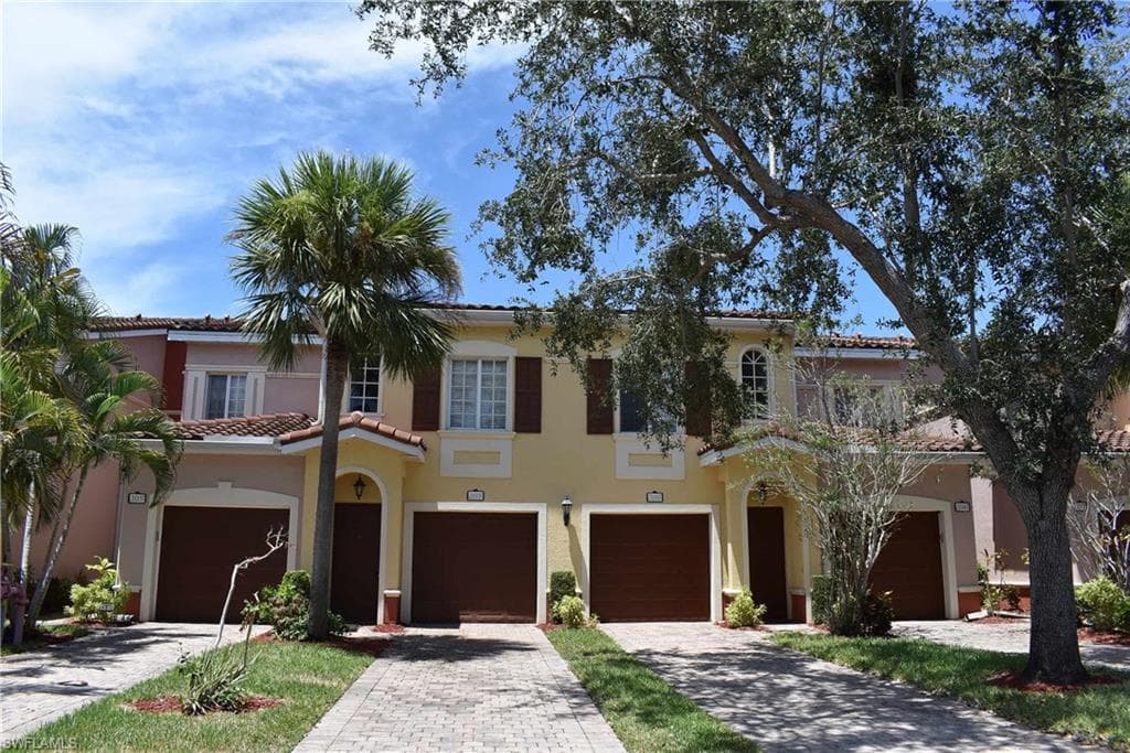 10126 Villagio Palms WAY 205 ESTERO, FL 33928