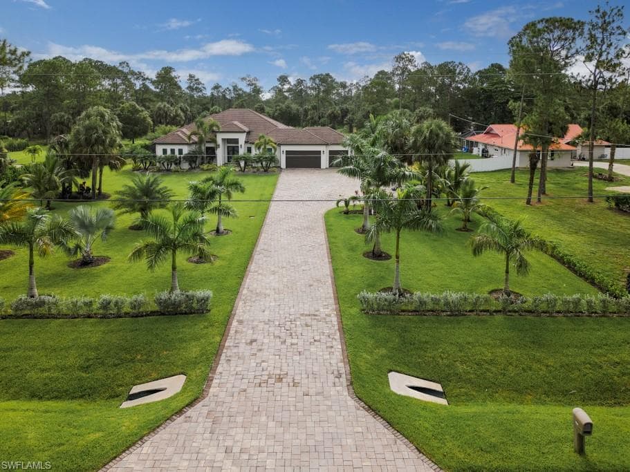 1832 17th ST SW NAPLES, FL 34117
