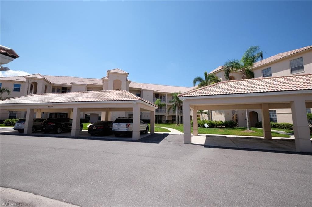 9190 Southmont CV 305 FORT MYERS, FL 33908