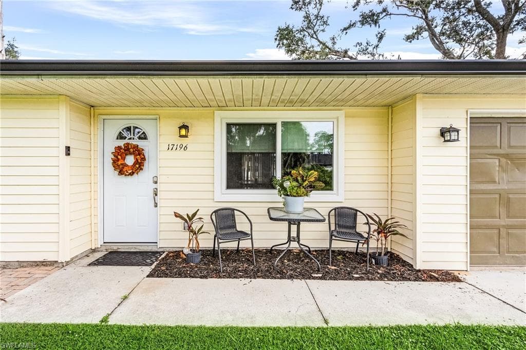 17196 Ursula AVE PORT CHARLOTTE, FL 33954