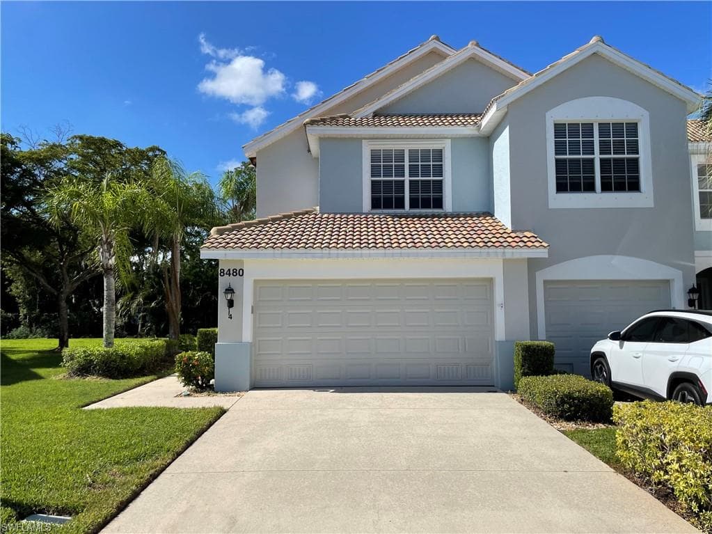 8480 Village Edge CIR 4 FORT MYERS, FL 33919